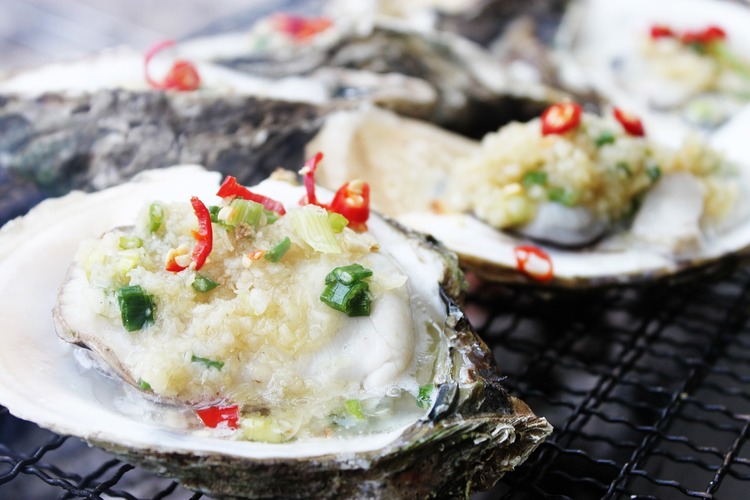 Seafood Recipe - Garlic Grilled Oysters