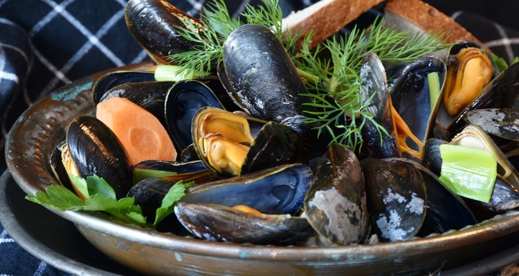 Seafood Recipe - Savory Mussel Stew